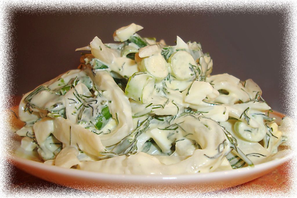 Рецепт - Салат из зеленого лука и яиц