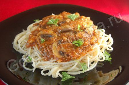 Рецепт - Соус с шампиньонами и помидорами