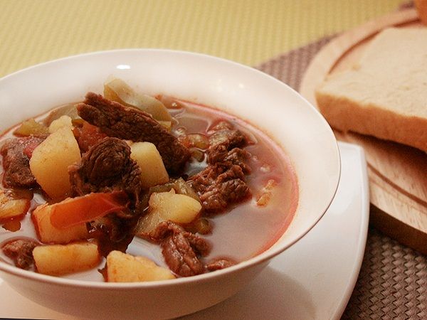Рецепт - Гуляш (кухня: венгерская)