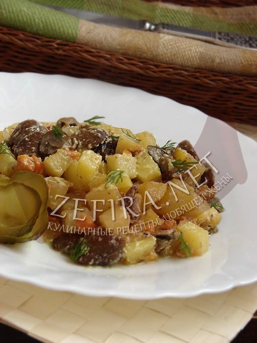 Рецепт - Картофель, тушенный с грибами (белорусская кухня)